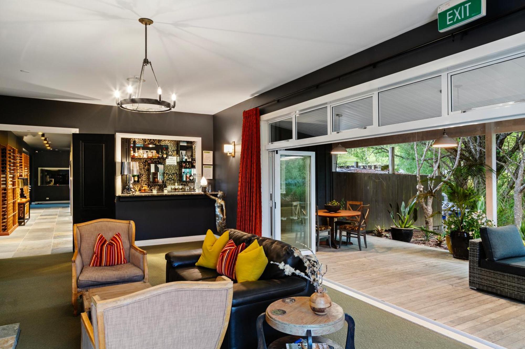 Woodhouse Mountain Lodge Warkworth Ngoại thất bức ảnh